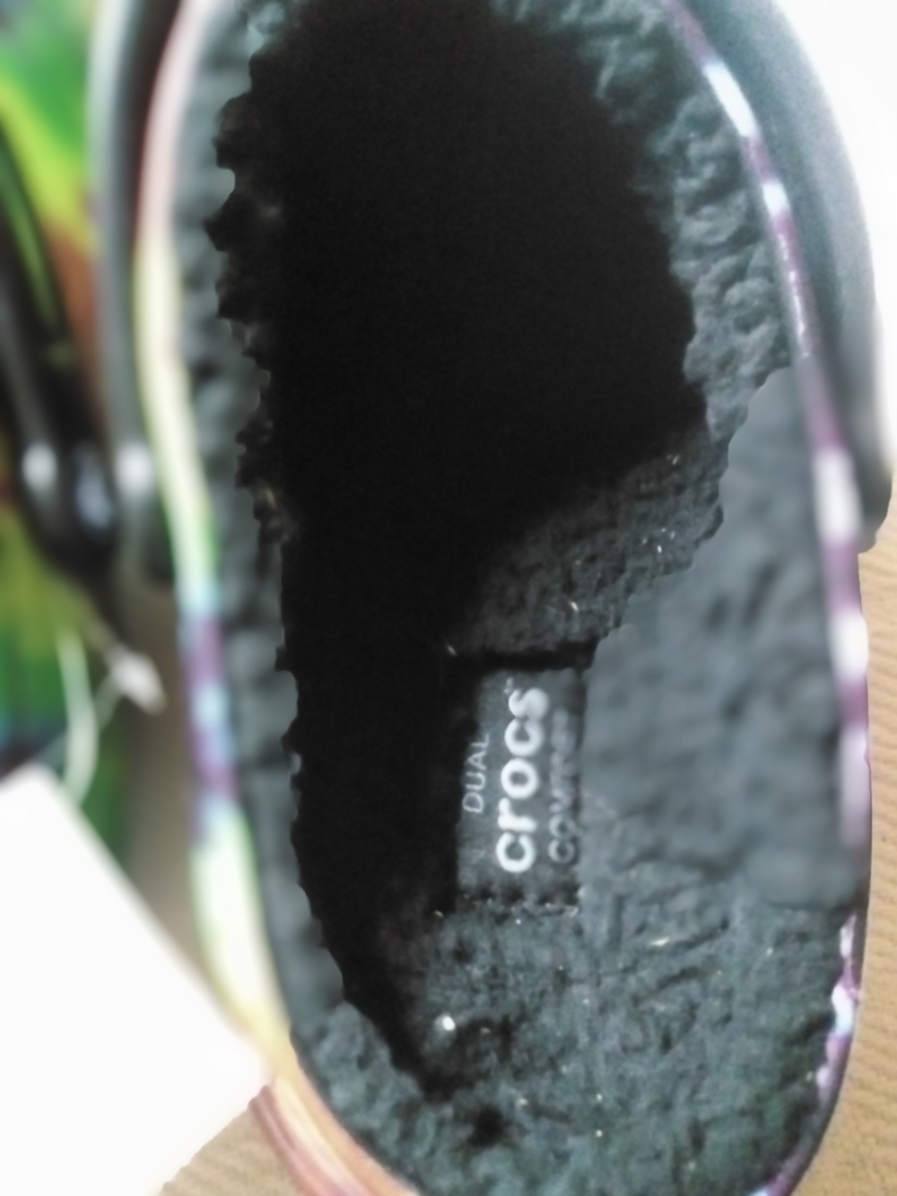 CROCS Mens Tie-Dye Fuzzy Clogs - Multi - Picture 4 of 7